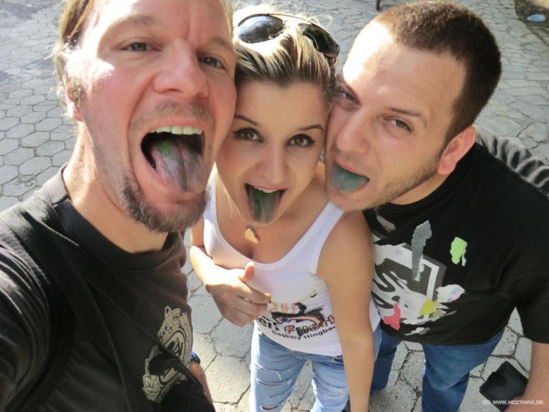 0211_Green_tongue