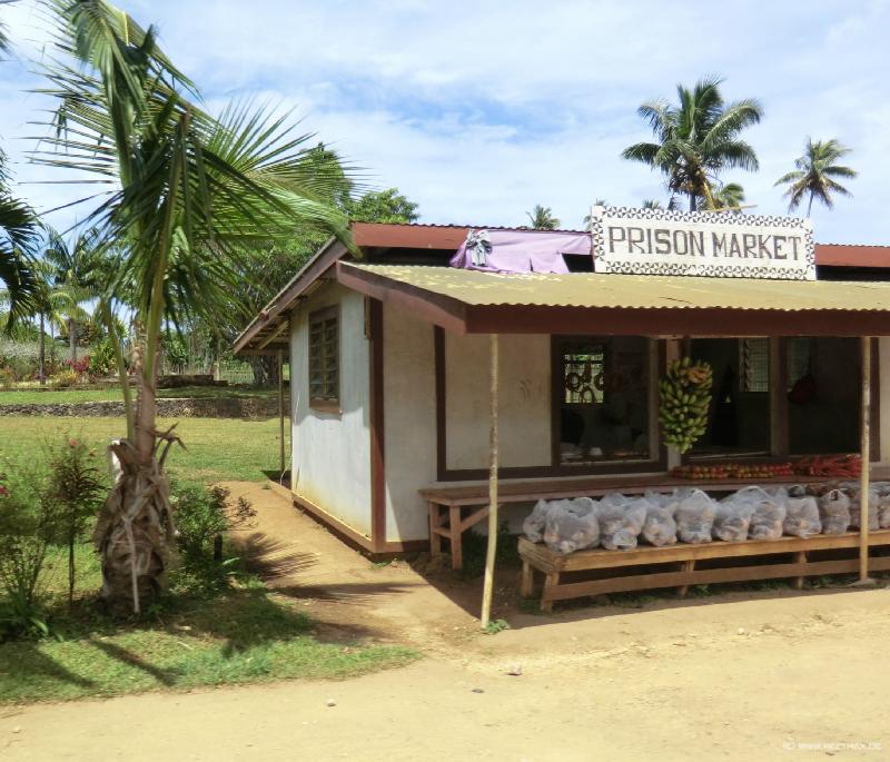 1080_Prison_market