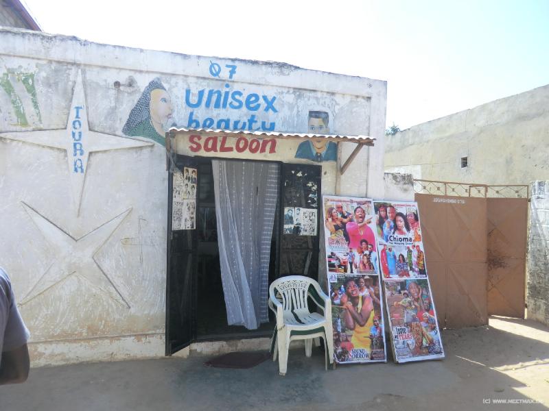 0270_Beauty_Saloon