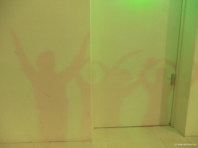 0046_Shadow