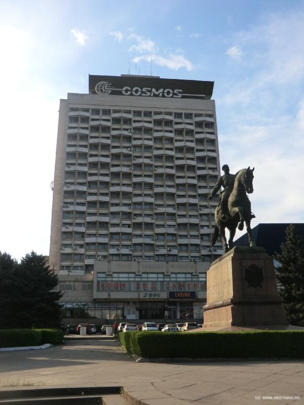 0151_Hotel_Cosmos