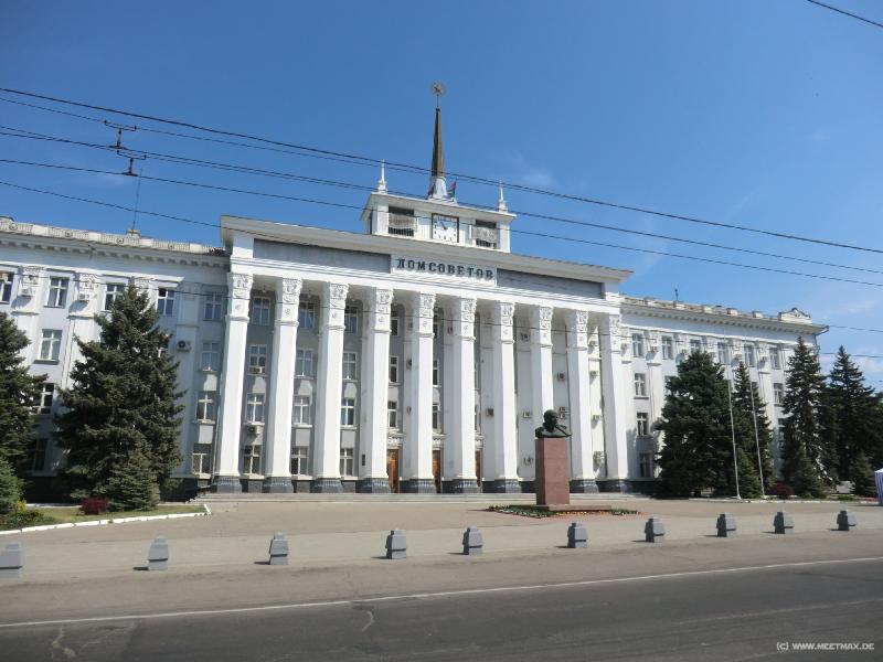0235_Dom_Sovetov