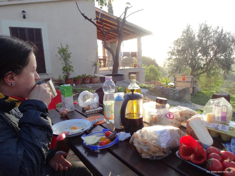 0077_Breakfast