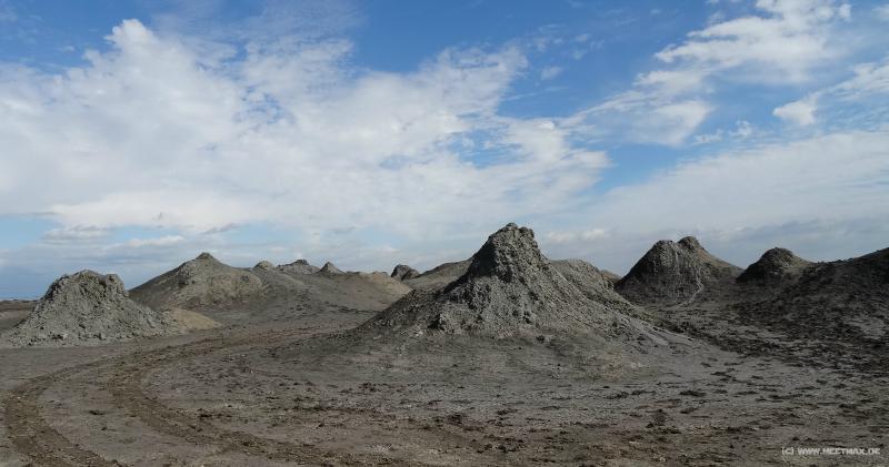 0330_Mud_volcanoes