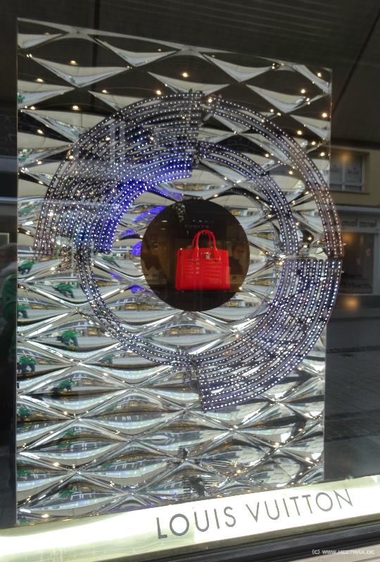 0471_Louis_Vuitton