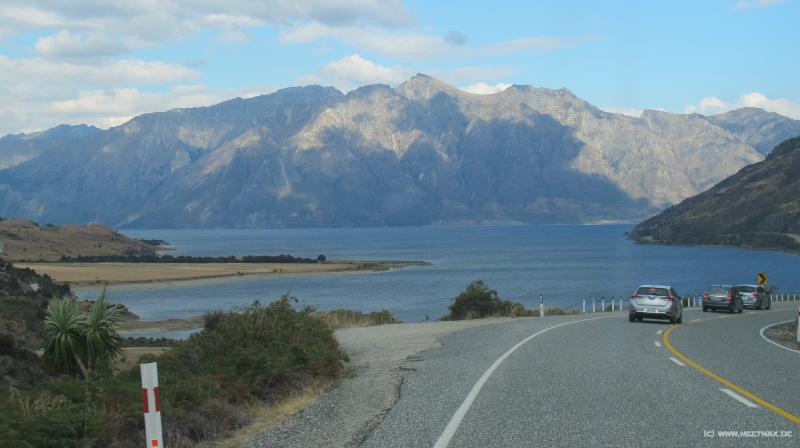 1571_Lake_Hawea