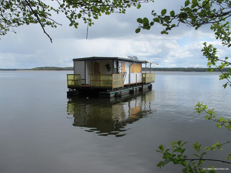 2173_Hausboot